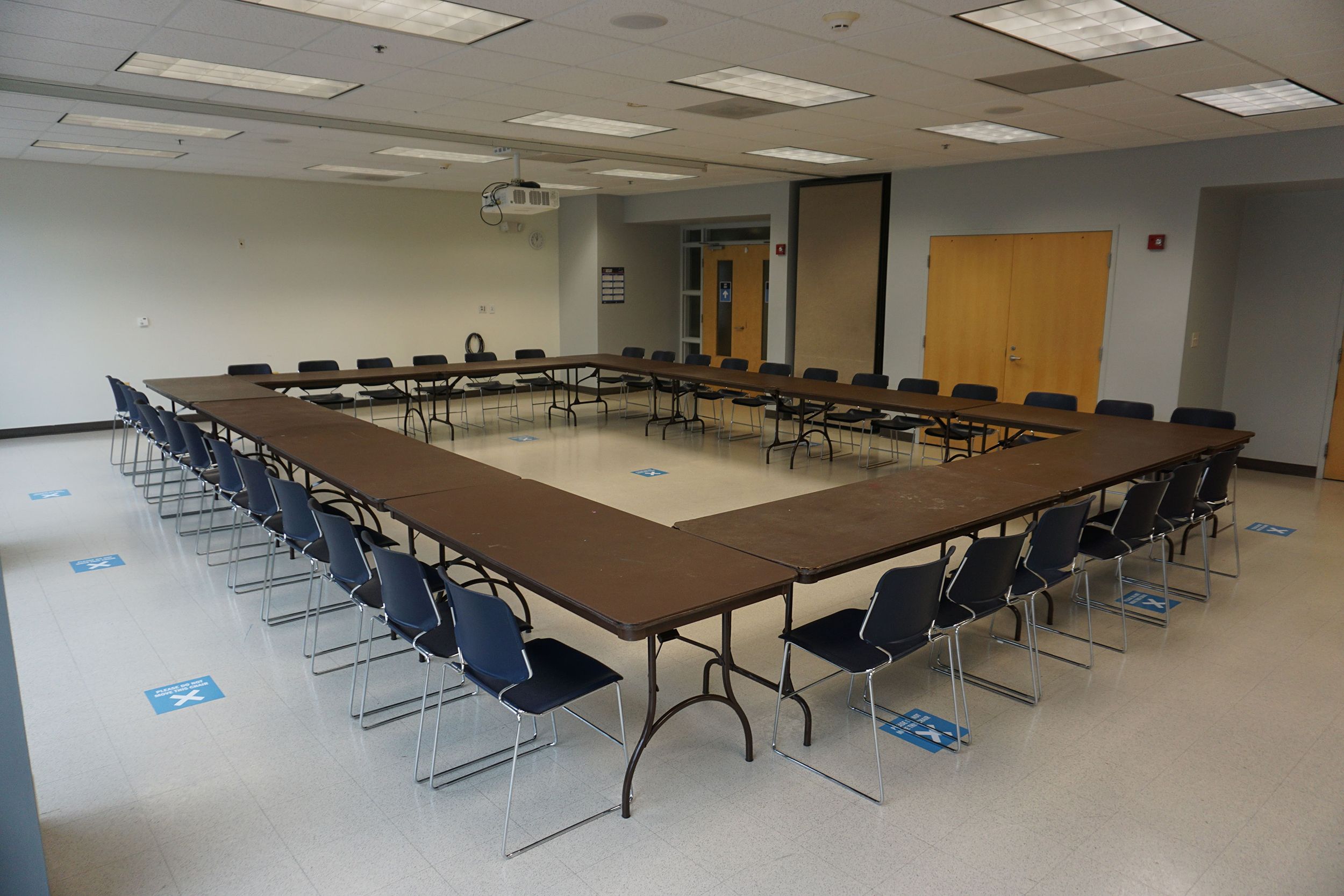 Photo of Closed Conference type setup.